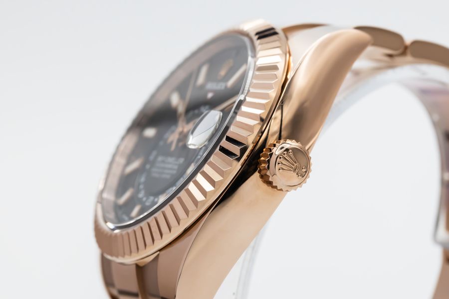 Rolex Sky-Dweller 326935